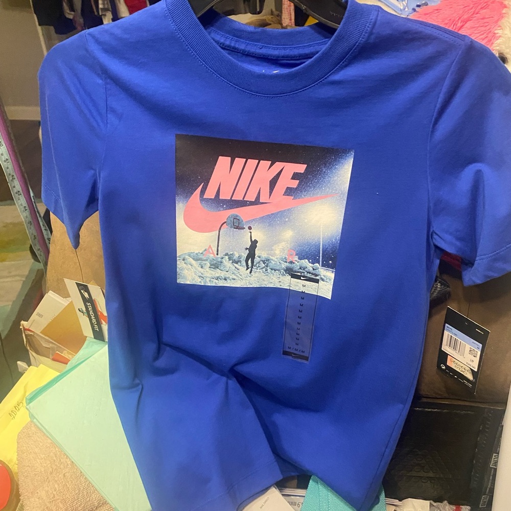 Nike Blue Graphic T-Shirt